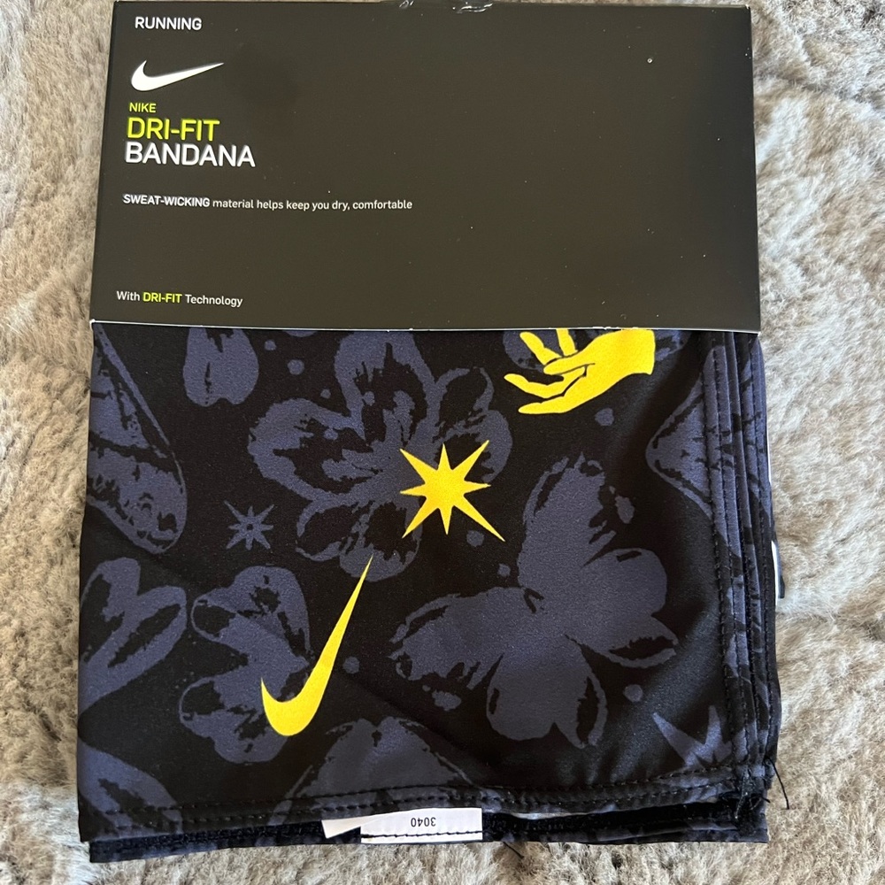 Nike Black and Gray Dri-Fit Bandana (SOLD)